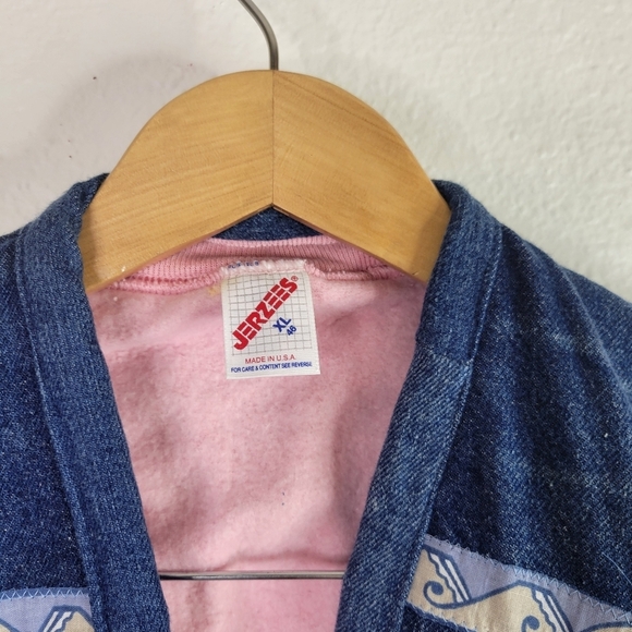 OOAK Pink denim jacket upcycled retro sweater - Picture 7 of 8